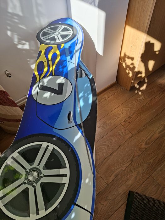 Pătuț băiat mașinuță