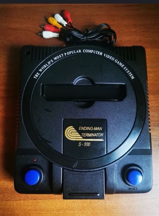 Consola Terminator joc pe televizor