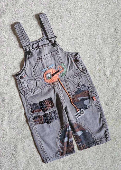 Комбинезон на мальчика на 9 мес.