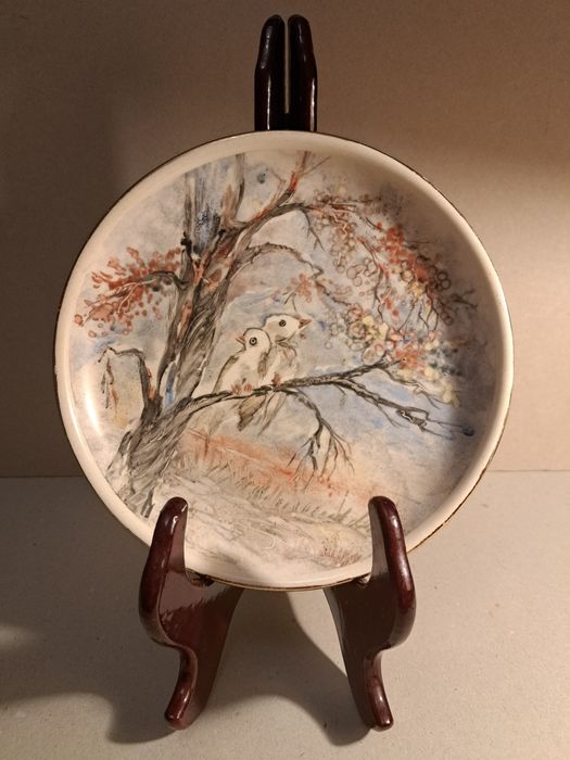 Farfurie porțelan, pictată de artista Moraru Elena.