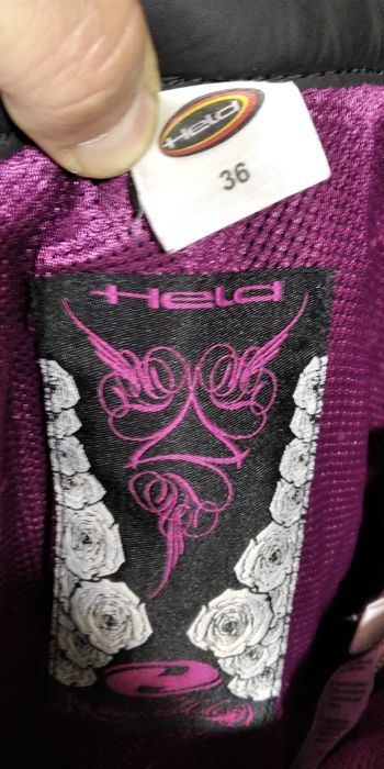 Дамско яке и панталон