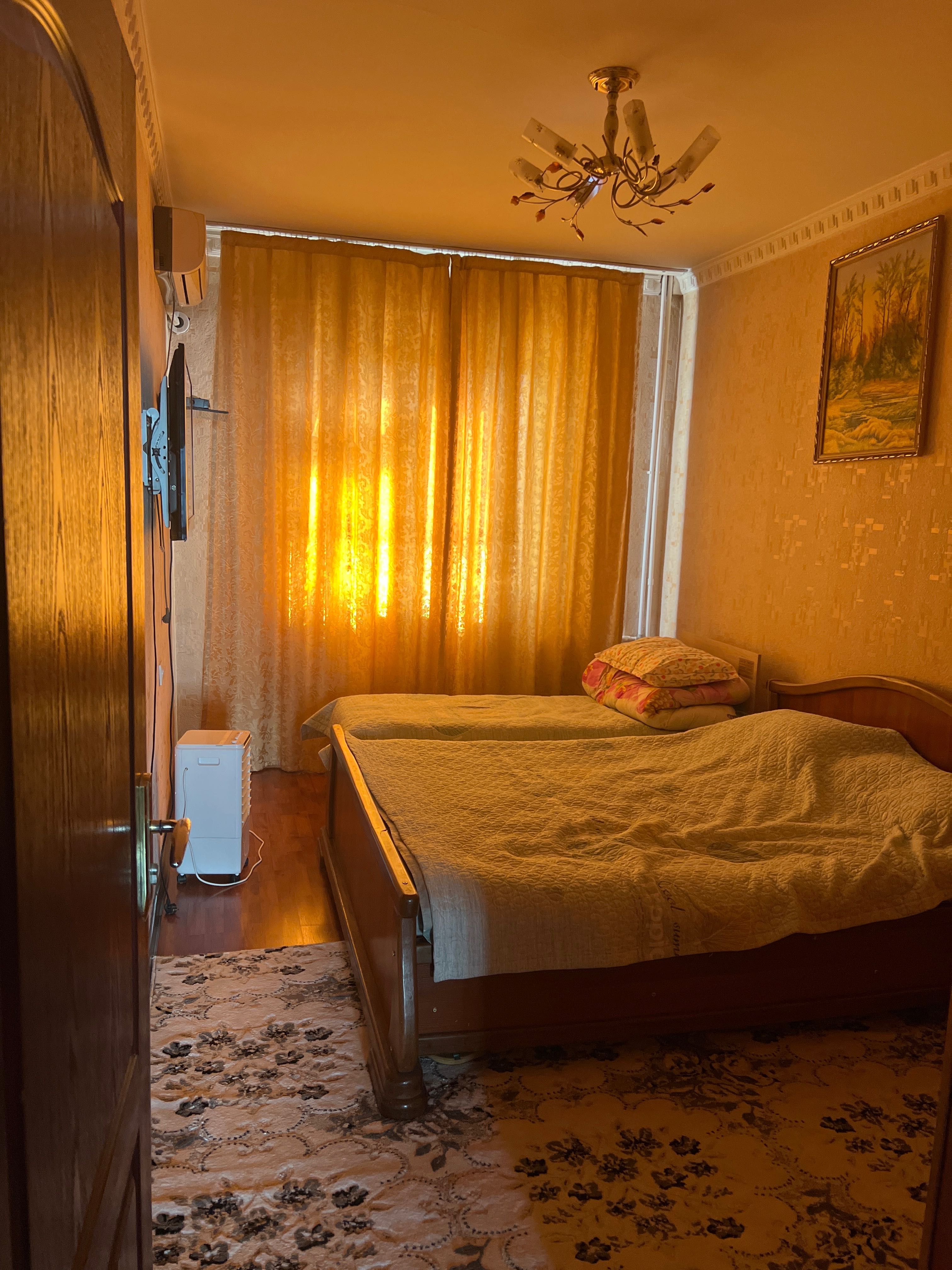 Продаю четырех комнатную квартиру хорошая локация для проживания