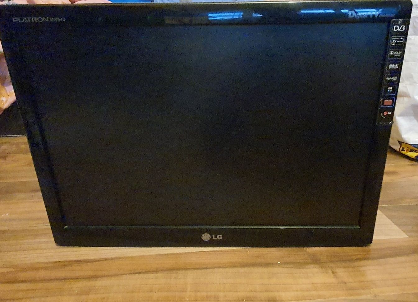 LG Flatron digital TV monitor