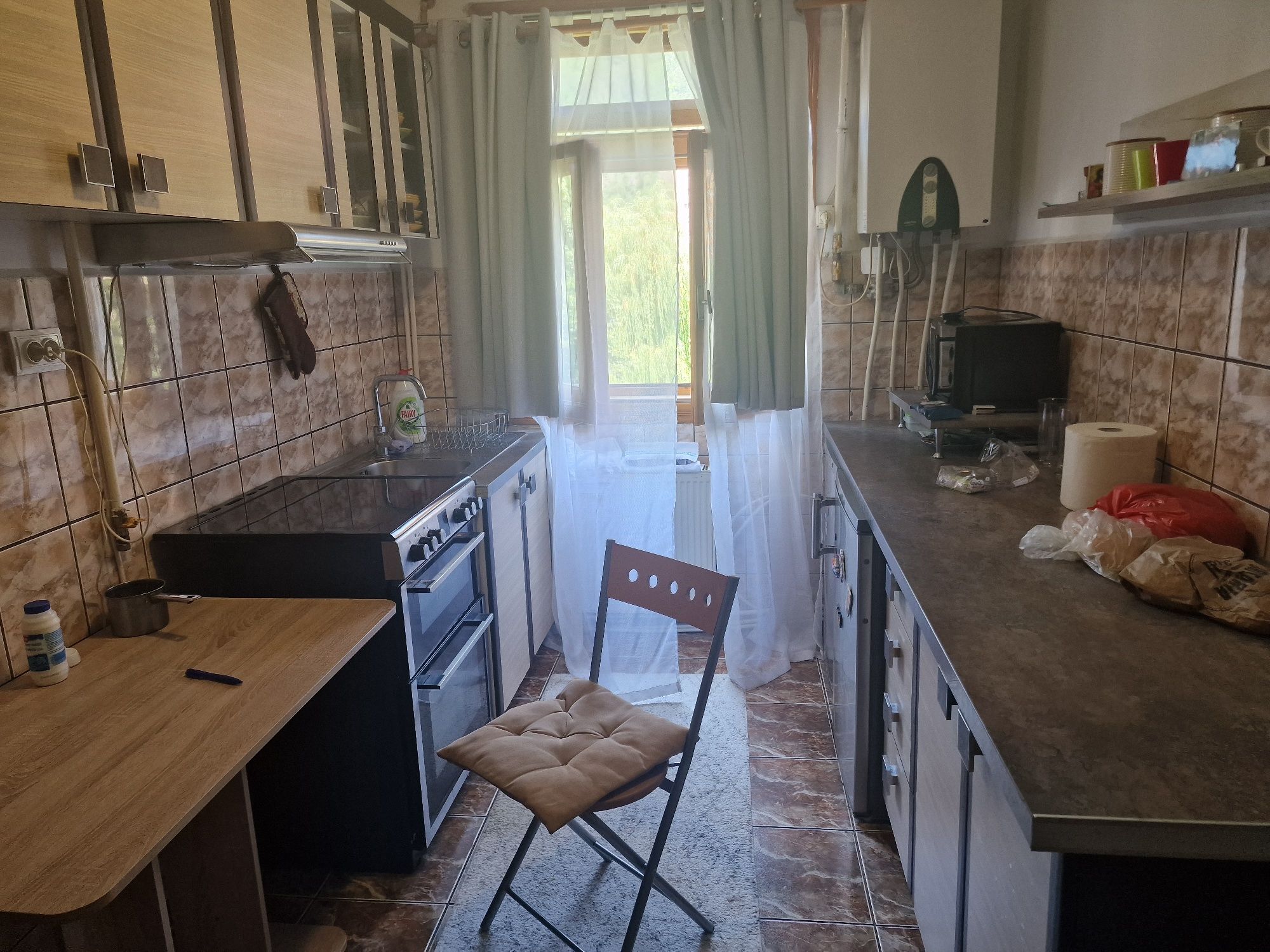 Ap 2 Cam,etaj 3,la cheie,50mp,decomandat,balcon,centrală, termopane