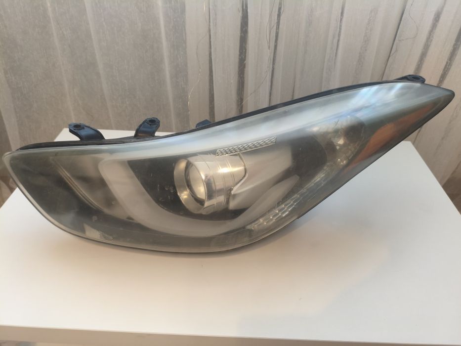 Продам фару оригинальную
