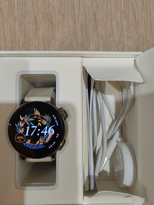 Смарт часовник в гаранция и застрахован!