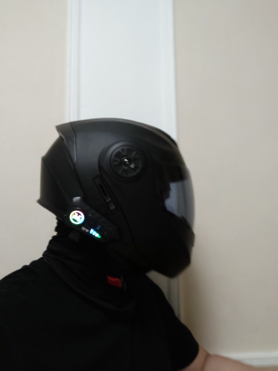 Мотошлем интеграл Bluetooth