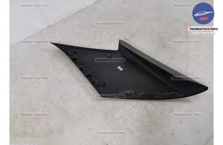 Орнамент Стълб Ц Външен Десен оригинален Ланд Роувър / Land Rover Rang