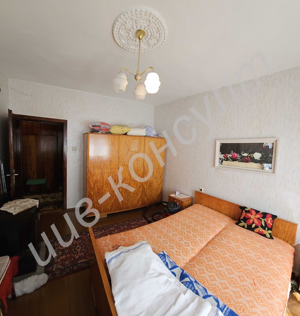 Продава се Многостаен апартамент в Горна Оряховица - 120 кв.м за 775 €/кв.м - Снимка #4