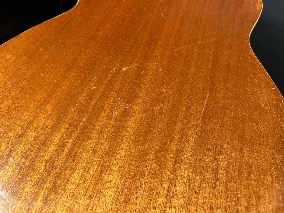 Българска Акустична Китара Кремона Хемус