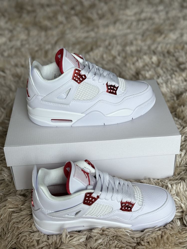 Air Jordan 4 Retro Metallic Red White