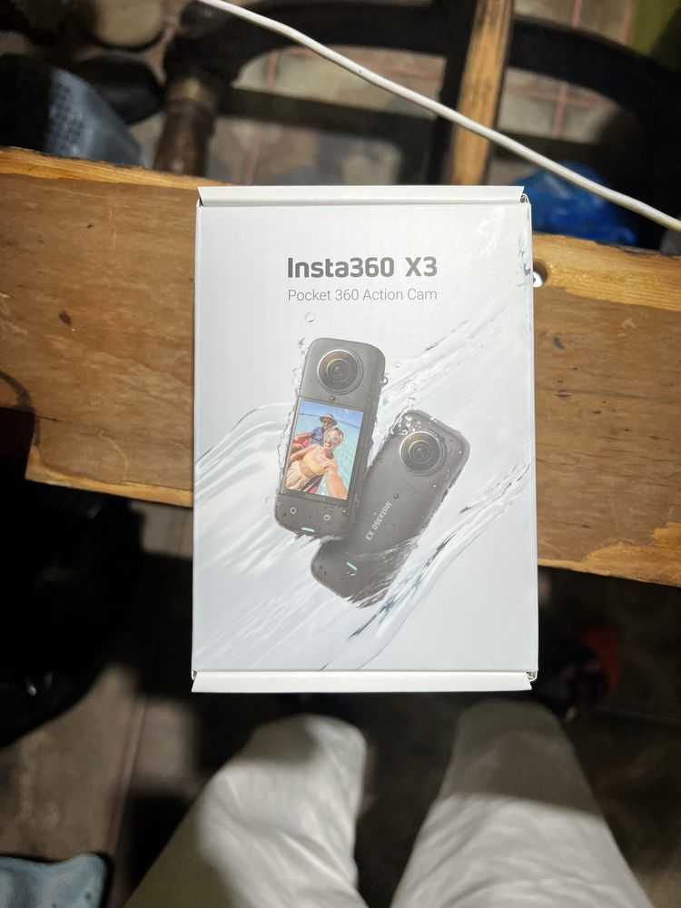 Продавам чисто нова камера insta360 x3