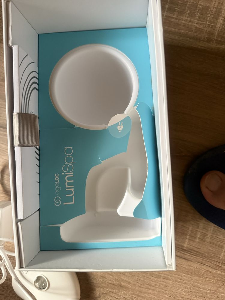 Nu skin LumiSpa  с глава не ползвано