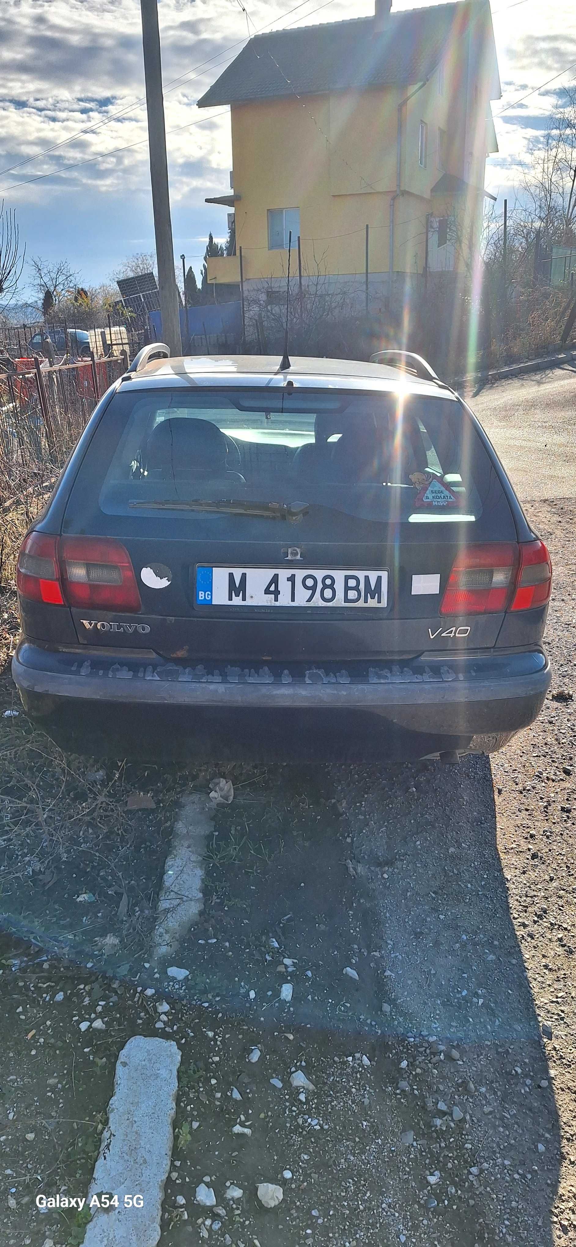 Volvo V40 1.9TD на части