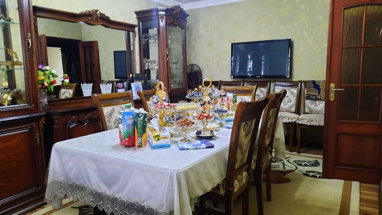 Продается квартира 3х комнатная 78кв. 77 серия в центре Ташкента
