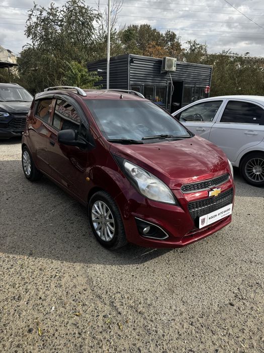 Спарк ат метан газда срочно сотилади