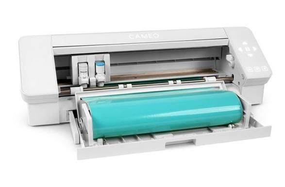 Продам Cameo Режущий плоттер Silhouette Cameo 4 белый