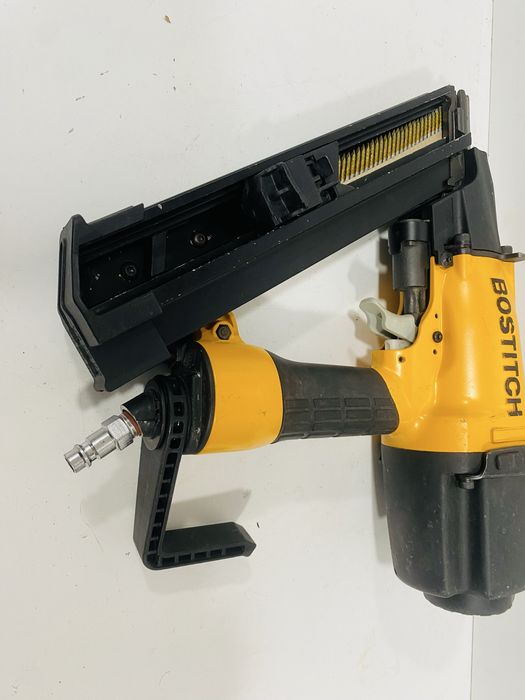 Pistol de cuie bostitch mcn -250 E