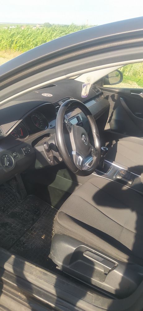 De vanzare passat B6 2011