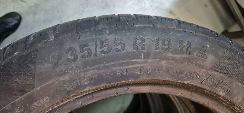 Vand set anvelope 235/55R19