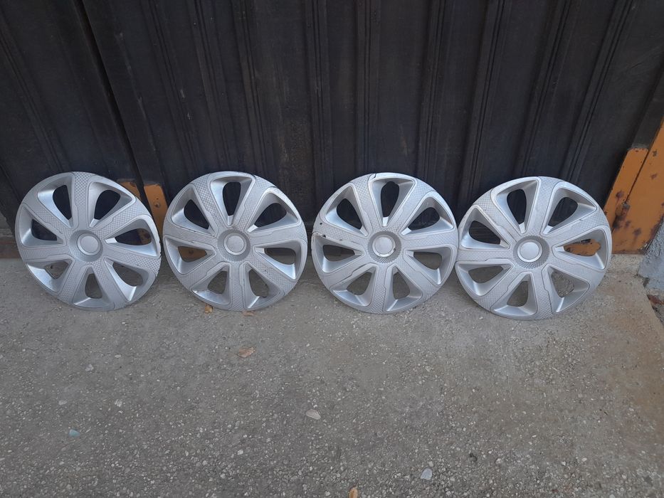 Тасове 16 цола без счупено по тях