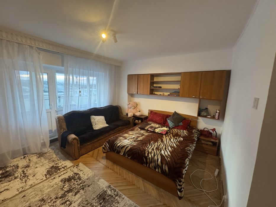 Apartament de inchiriat