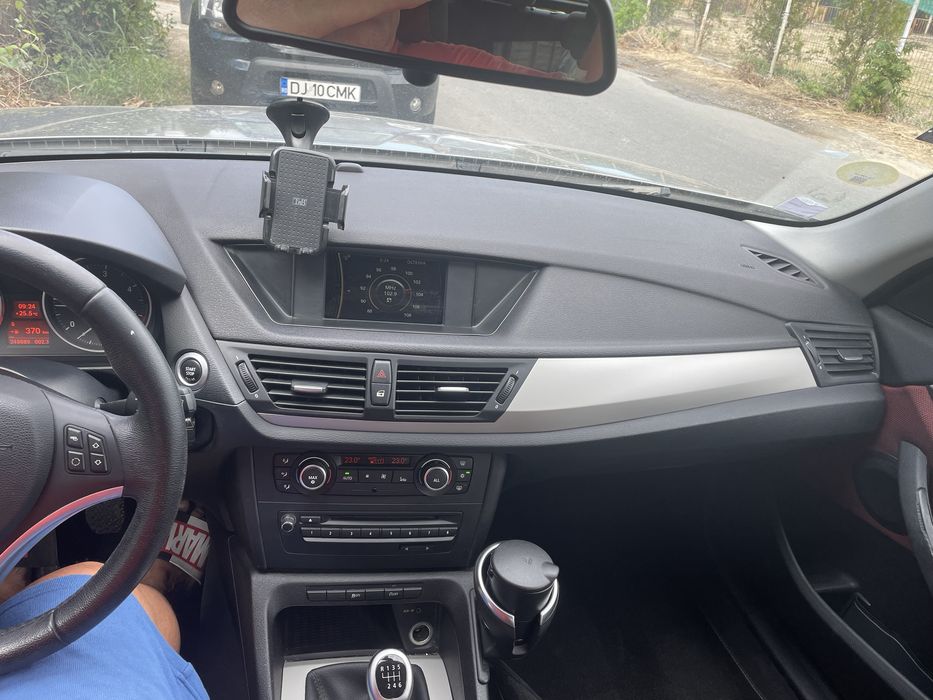 OFERTĂ!!! BMW X1 Sdrive 18d143CH/1995 diesel/2012/ consum 6,5/100km