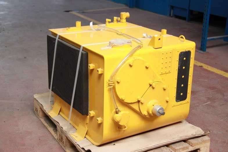 Rezervor ulei hidraulic Komatsu Wa320 - Piese de schimb Komatsu