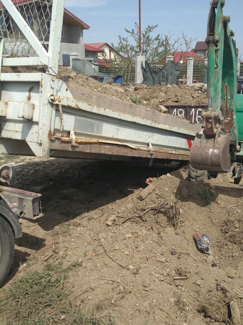Transport moloz, saci, gunoi, mobila, skip, container, deșeuri, gunoi