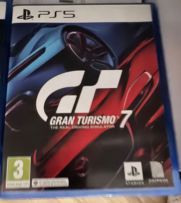 Jocuri PS5 starea e foarte buna