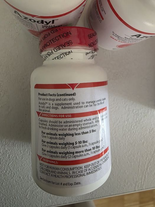 Добавка за кучета и котки при бъбречна недостатъчност