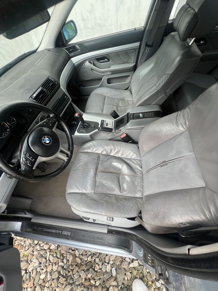 Vand sau schimb bmw e39 2.5i