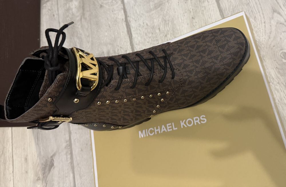 Чисто нови оригинални боти Michael Kors