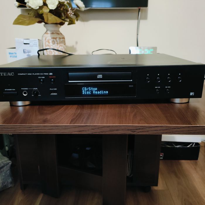 CD player TEAC HI-FI