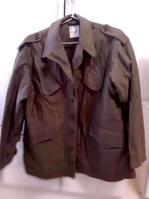 Военный пиджак. Производство Европа. Плотная ткань.