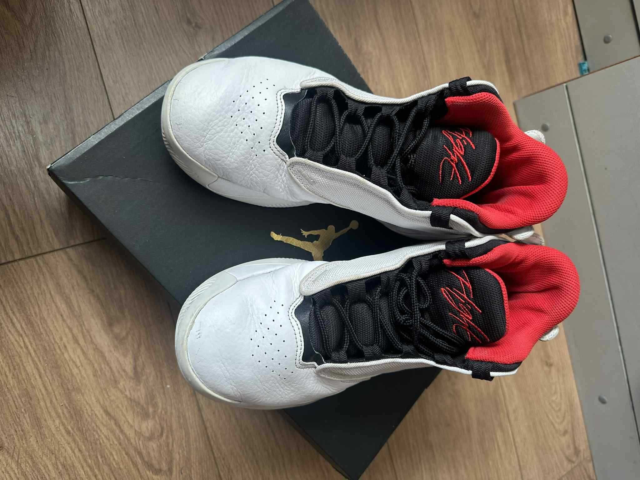 Маратонки Jordan Max Aura- 42/ 42.5 номер