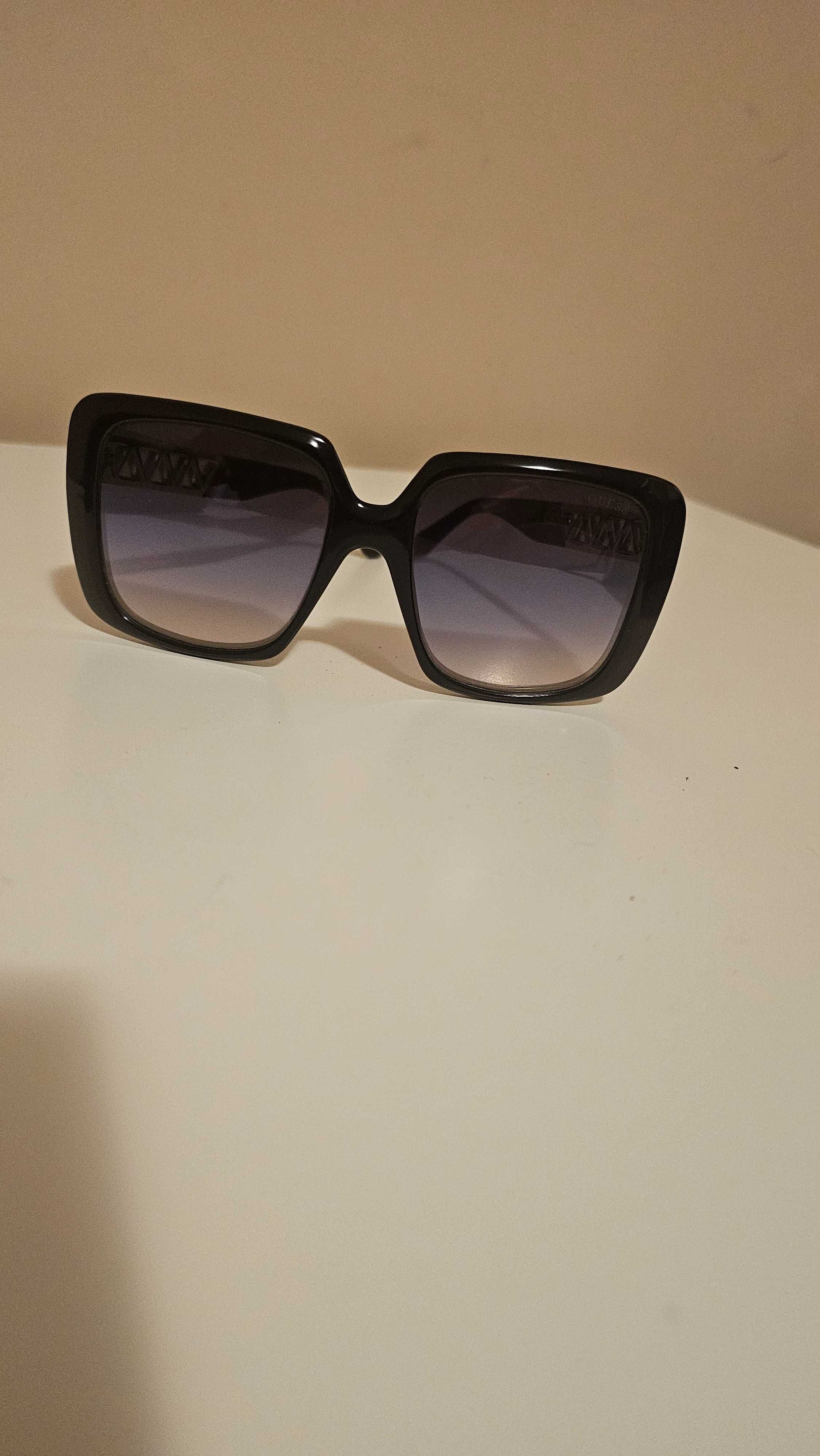 Слънчеви очила GUESS Gu7689 01T 55