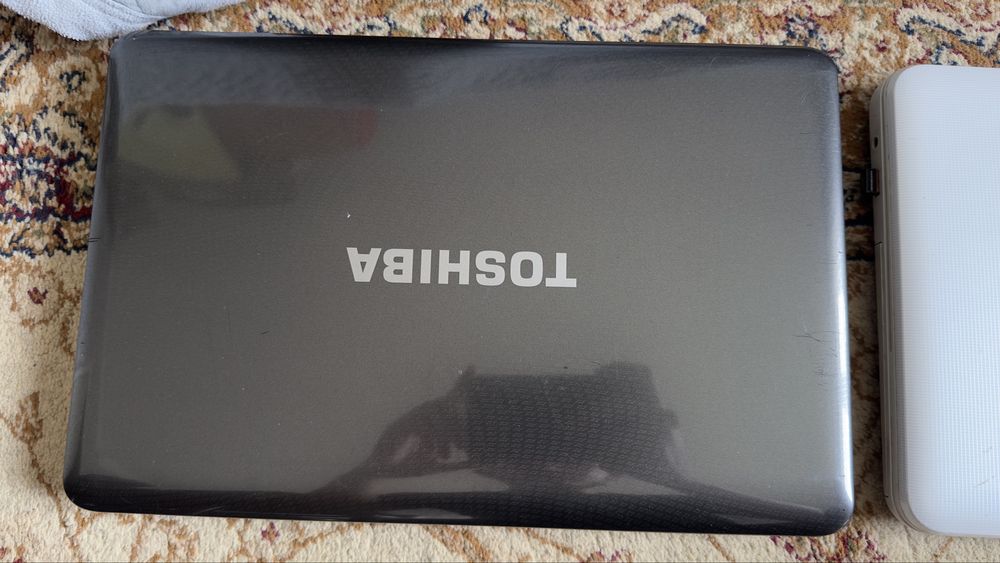 Ноутбук Toshiba