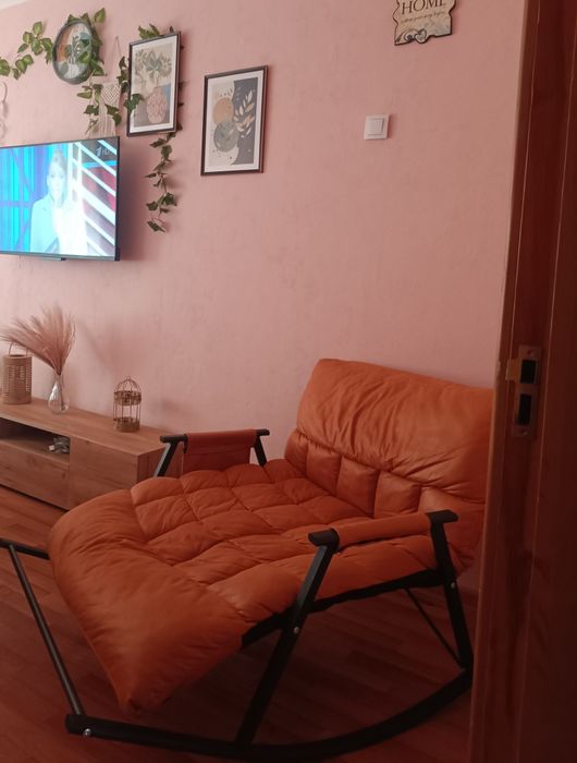 Продам кресло качалку