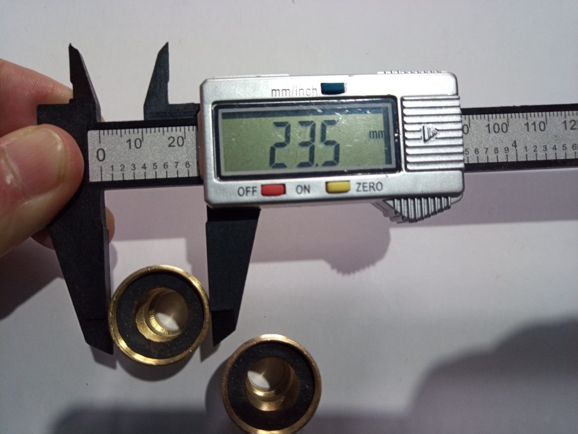 Adaptor prelator si extensie robinet apa