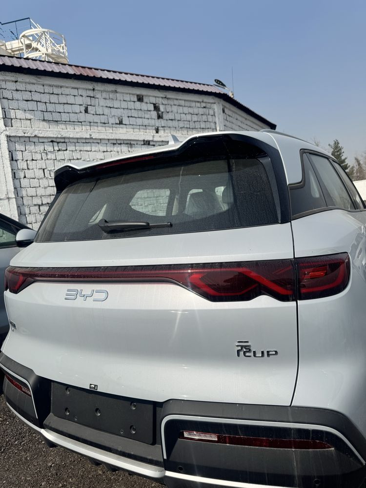 BYD Yuan Up Dop opsiya Full 20.500$