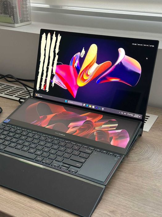 ASUS ZenBook Pro Duo, i9-12900H, 15.6" OLED 4K, 32GB, 1TB SSD, RTX3060