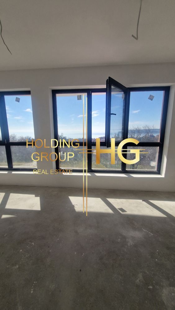 Продава се Къща в Варна, м-т Акчелар - 430 кв.м за 1396 €/кв.м - Снимка #12