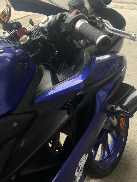 vand yamaha yzf r125 2021!! pret negociabil