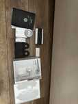 Vând Nuki Smart Lock Pro (generația a 4-a) împreună cu Nuki Keypad 2
