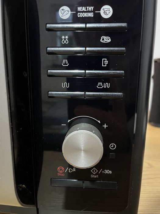 Cuptor cu microunde digital Samsung 23L Quick defrost 800W Negru
