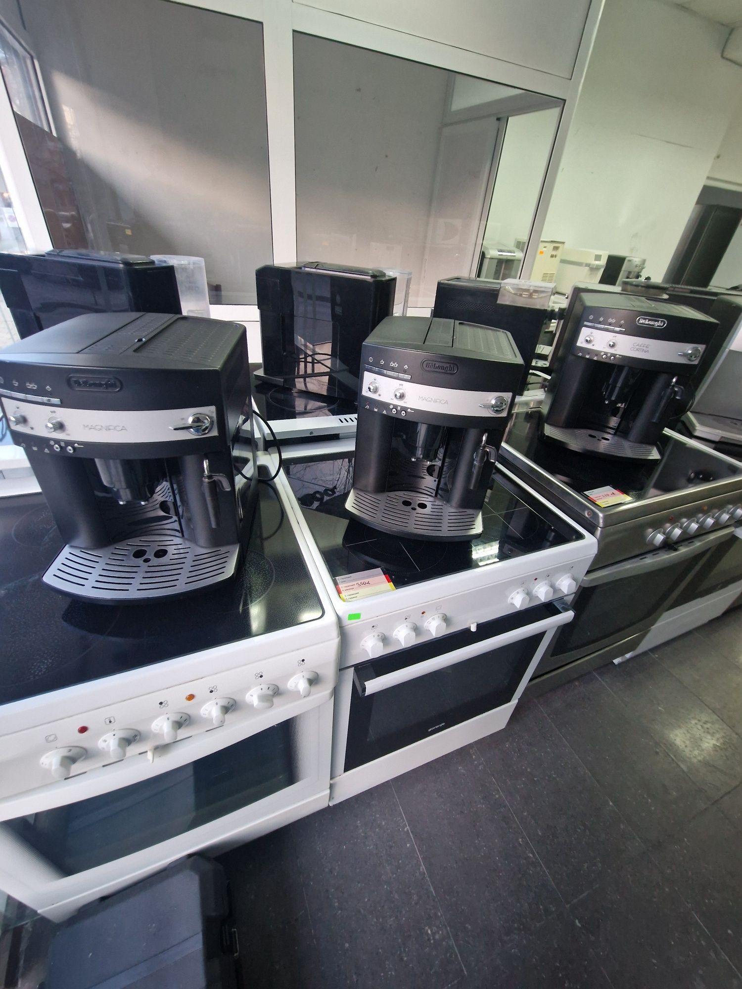 Кафемашина робот Delonghi Magnifica