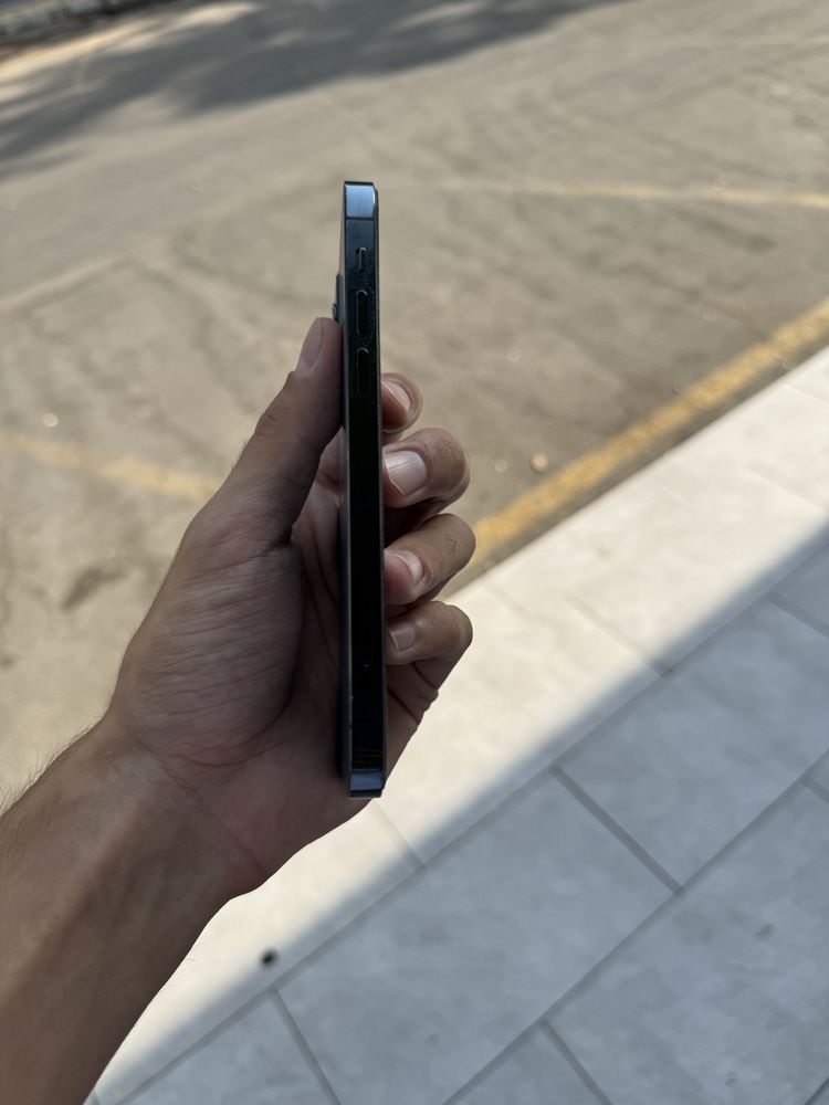 iPhone 12 pro 128GB LL/A