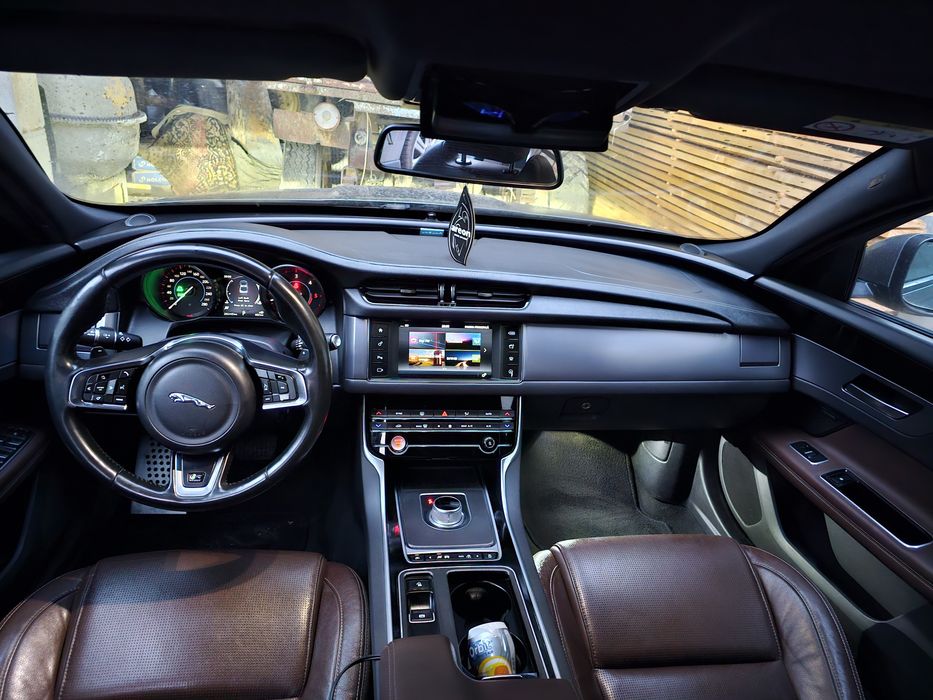 Jaguar Xf 3.0 2016