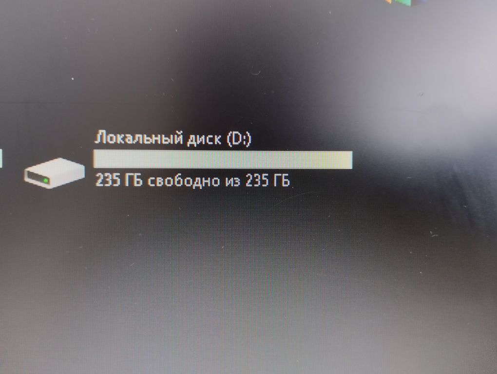 Продается SSD диск на 235гб